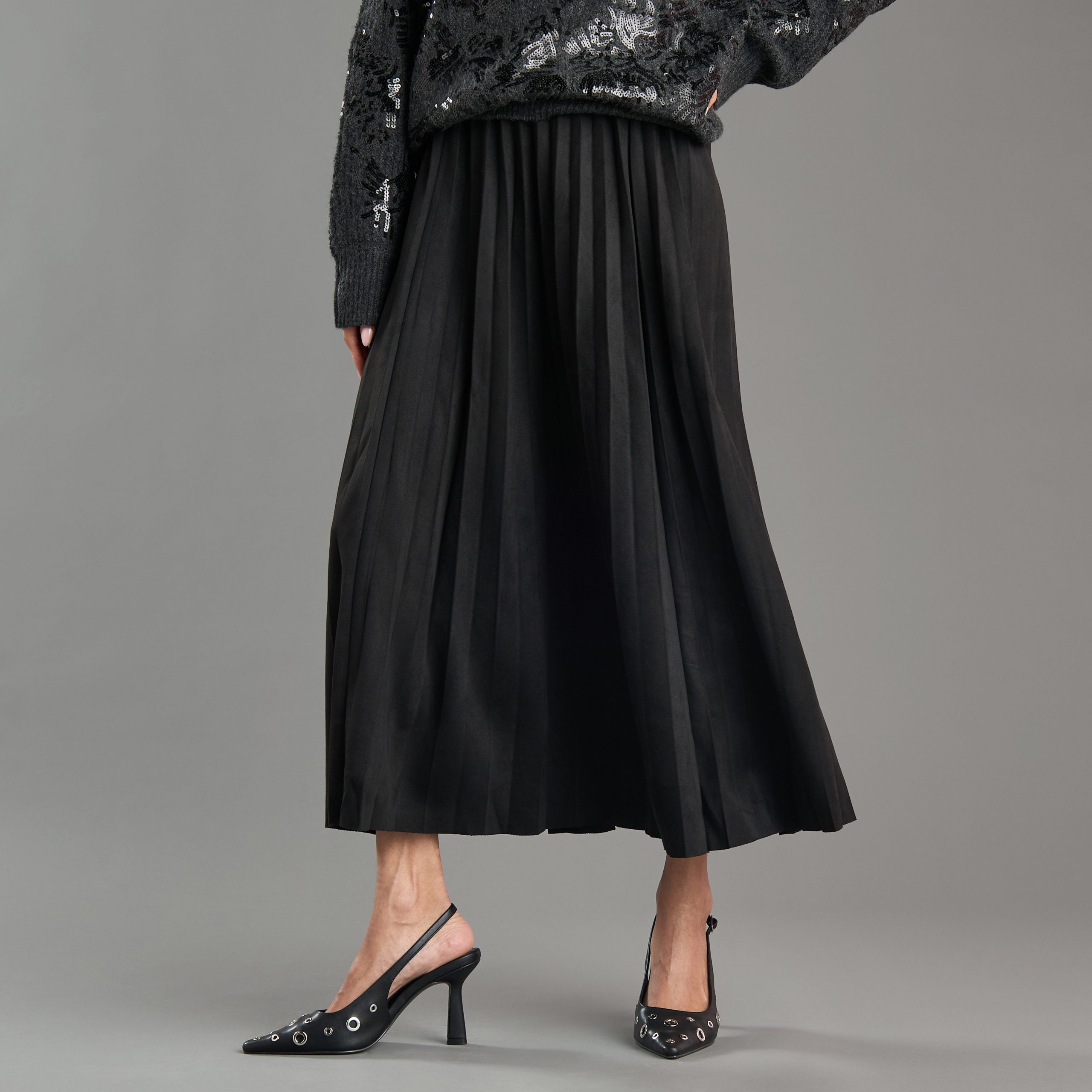 Suede Pleated Skirt for Women – Stylish & Elegant Bottoms